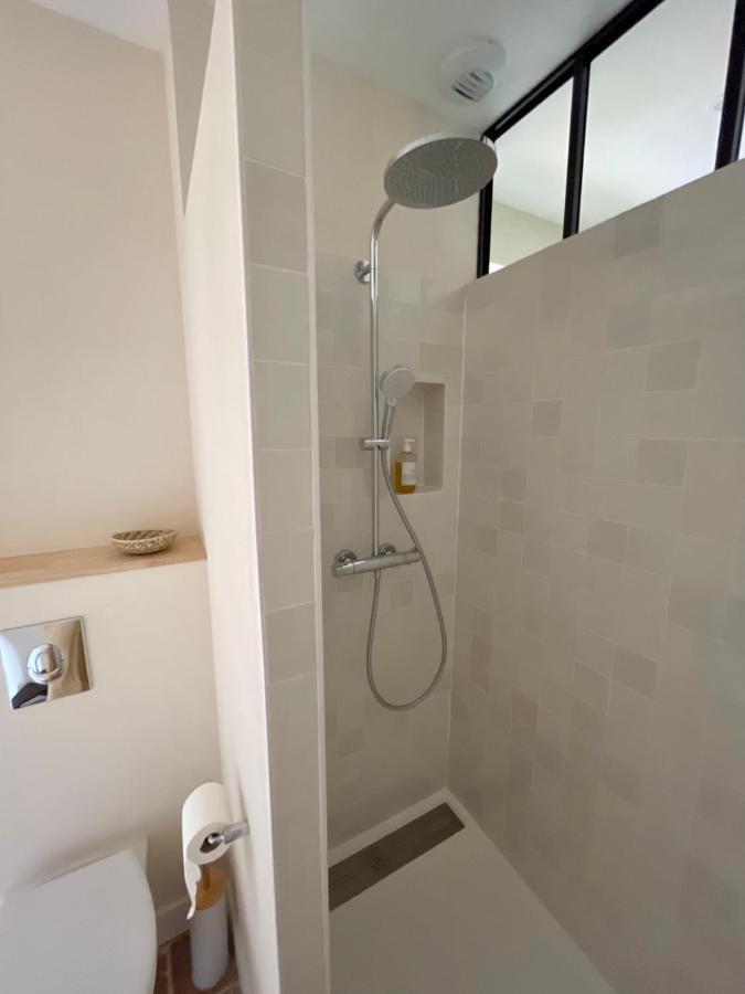 サン・レグル Entre Les Branches Bed & Breakfast エクステリア 写真