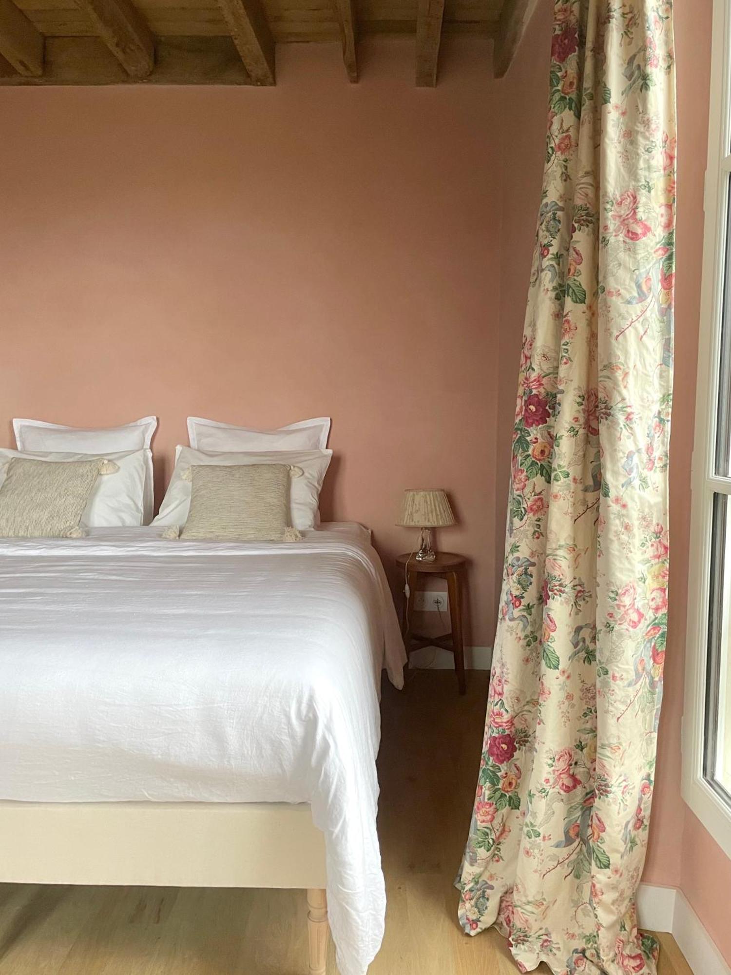サン・レグル Entre Les Branches Bed & Breakfast エクステリア 写真